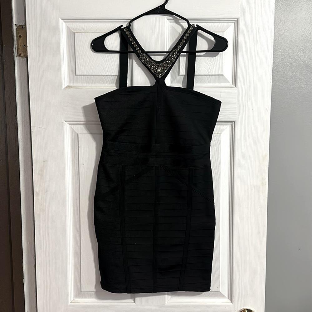 Bodycon Short Formal Dress with Crystal Neckline